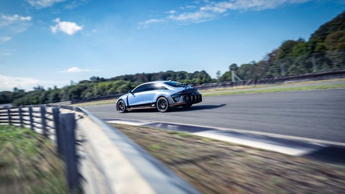 Hyundai RN22e: Elektrisches Rennsport-Feeling für die Straße